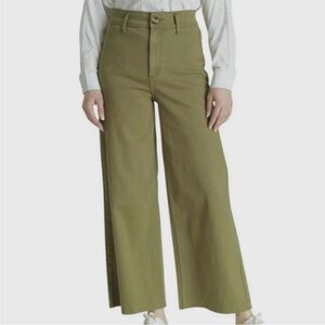 NWT OAT New York High Rise Wide
Leg Pants Olive Size 8